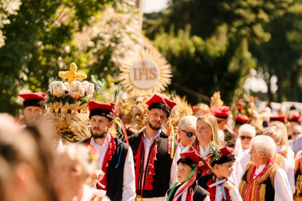 low-res-dozynki20260815-ok-nowahuta-0177-mz30581801425D12-0EFE-4B46-B5BE-D4D3309EDDF0.jpg